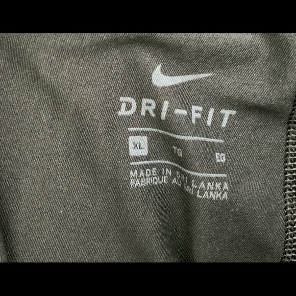 NIKE Pro tights Youth. Size XL. Black and Gray. - Picture 5 of 5